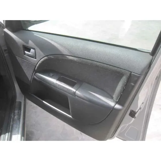 FORD MONDEO BERLINA (GE) '2002 AMBIENTE (06.2003->) (D) PLATA