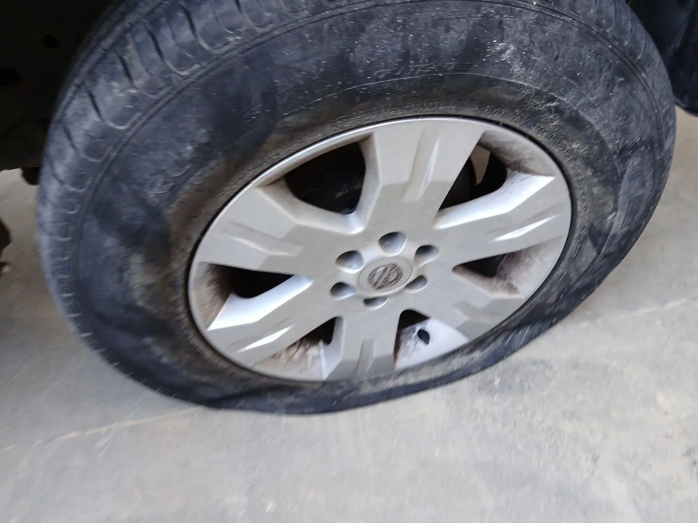NISSAN PATHFINDER III (R51) MOTOR YD25. CAMBIO MANUAL 4X4 6V CVF/KW: 15.18/128 2005