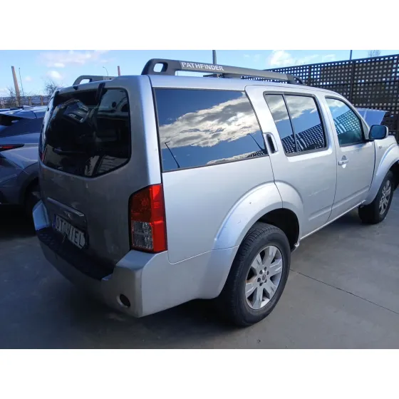 MOTOR YD25. CAMBIO MANUAL 4X4 6V CVF/KW: 15.18/128