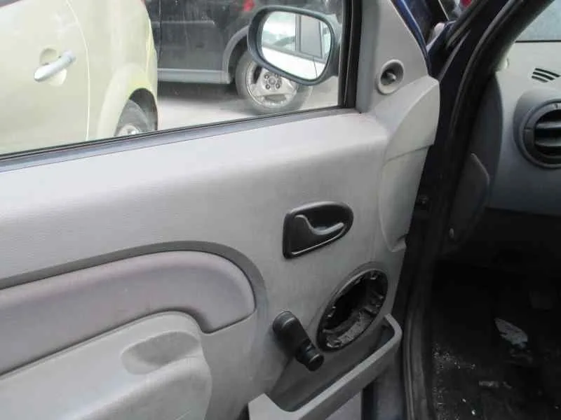 DACIA LOGAN '2006 AMBIANCE AZUL