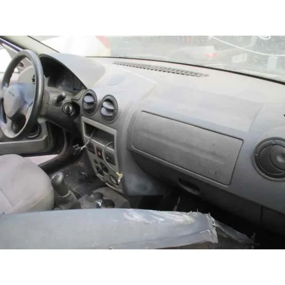 DACIA LOGAN '2006 AMBIANCE AZUL