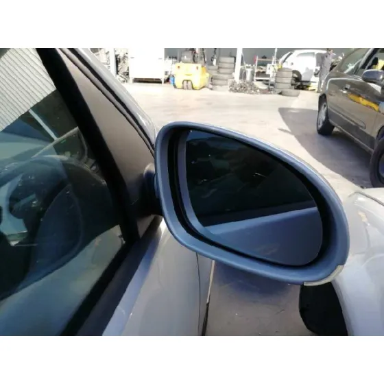 VOLKSWAGEN GOLF V BERLINA (1K1) '2004 1.9 TDI PLATA