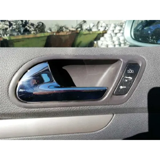 VOLKSWAGEN GOLF V BERLINA (1K1) '2004 1.9 TDI PLATA