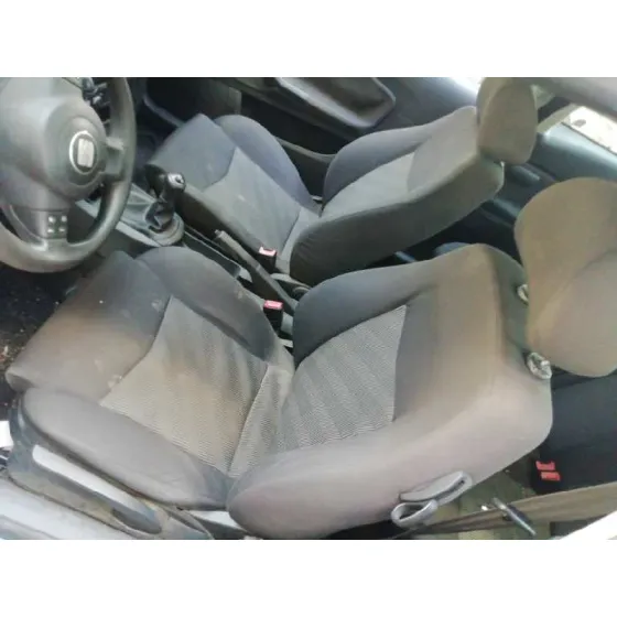 SEAT IBIZA (6L1) '2005 1.9 TDI NEGRO