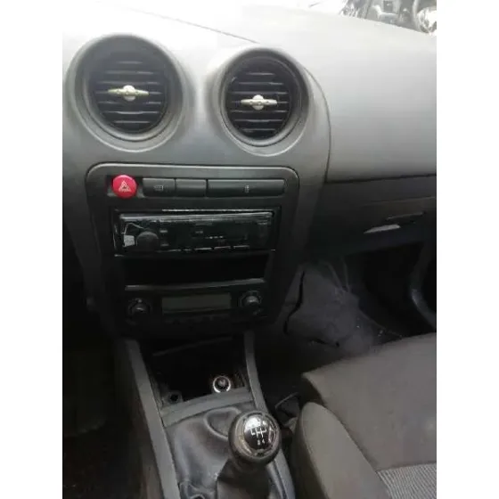 SEAT IBIZA (6L1) '2005 1.9 TDI NEGRO