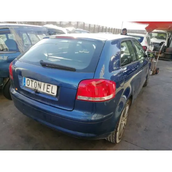 AUDI A3 (8P) '2004 2.0 TDI AMBIENTE AZUL