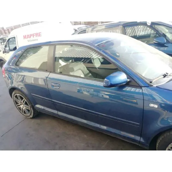AUDI A3 (8P) '2004 2.0 TDI AMBIENTE AZUL