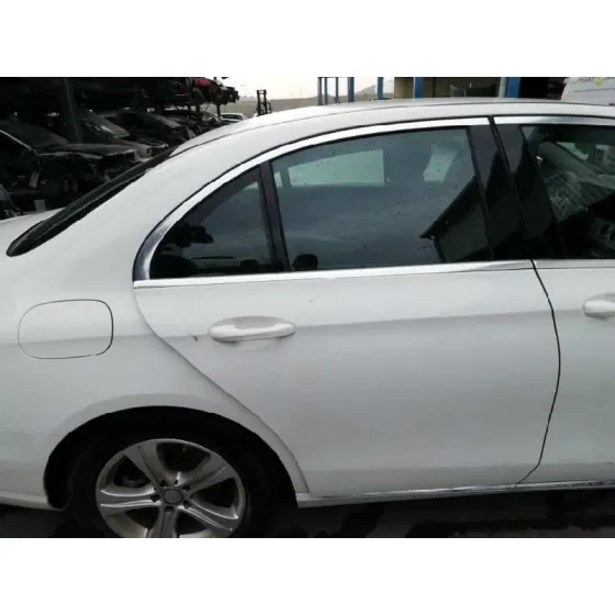MERCEDES CLASE E LIM. (W213) '2016 E 220 D (213.004) BLANCO