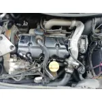 RENAULT MEGANE II CLASSIC BERLINA RENAULT MEGANE II CLASSIC BERLINA '2005 CONFORT AUTHENTIQUE NEGRO 2003
