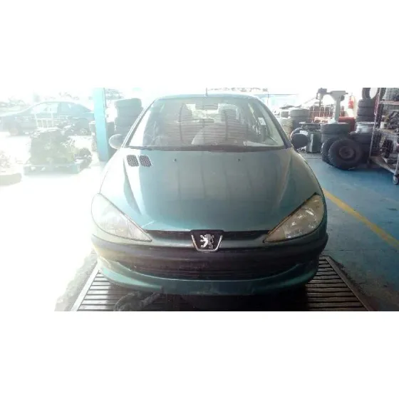PEUGEOT 206 BERLINA '2001 X-LINE VERDE