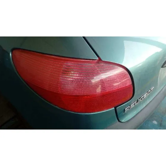 PEUGEOT 206 BERLINA '2001 X-LINE VERDE