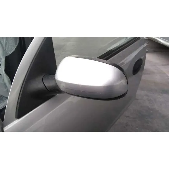 OPEL CORSA C '2003 1.4 16V GRIS PLATA