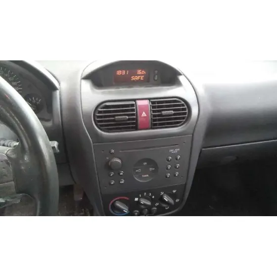 OPEL CORSA C '2003 1.4 16V GRIS PLATA