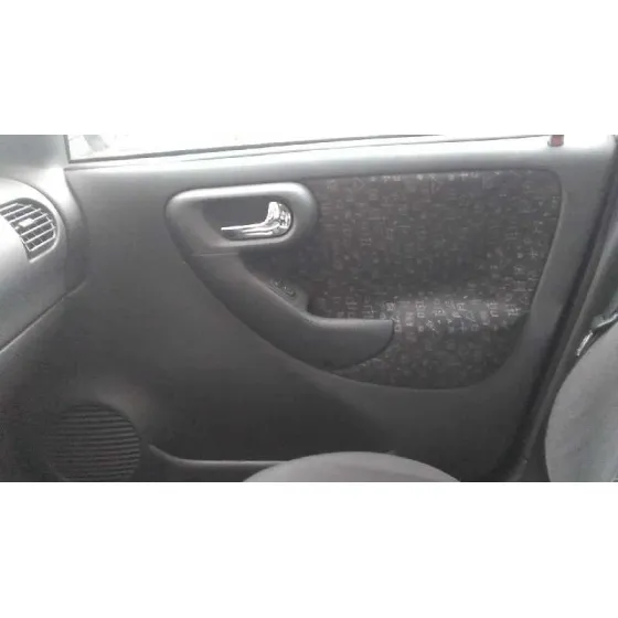 OPEL CORSA C '2003 1.4 16V GRIS PLATA