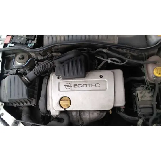 OPEL CORSA C '2003 1.4 16V GRIS PLATA