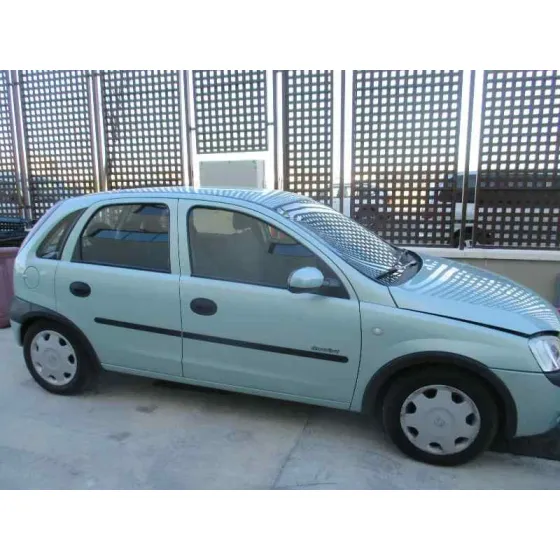 OPEL CORSA C '2001 CLUB VERDE
