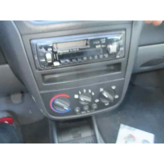 OPEL CORSA C '2001 CLUB VERDE