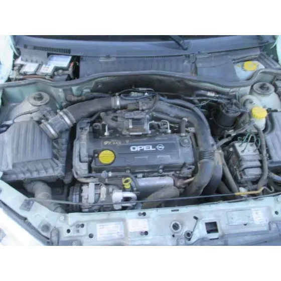 OPEL CORSA C '2001 CLUB VERDE
