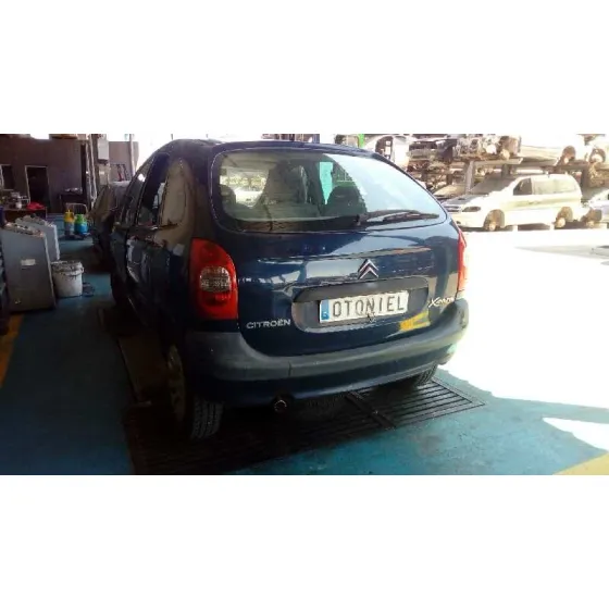 CITROEN XSARA PICASSO '2001 1.8 CAT (6FZ / EW7J4) AZUL