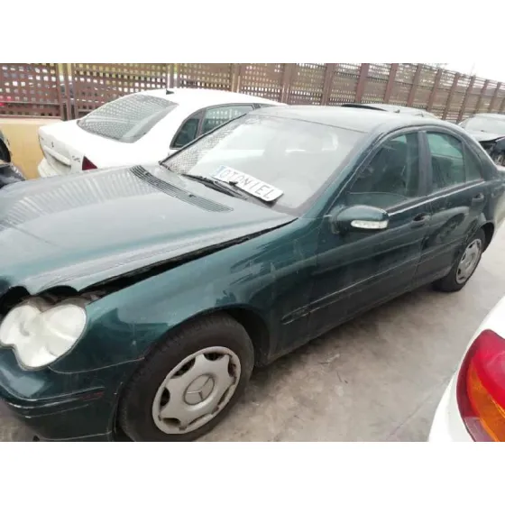 MERCEDES CLASE C (W203) BERLINA '2001 200 CDI (203.004) VERDE