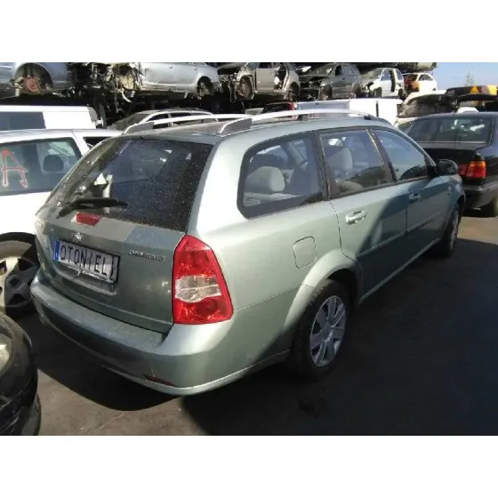 DAEWOO NUBIRA BERLINA '2005 SE VERDE