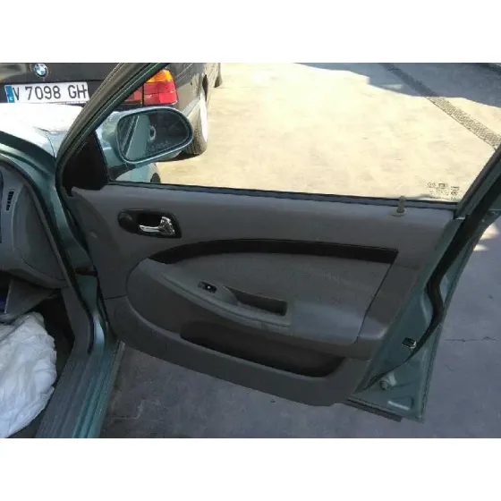 DAEWOO NUBIRA BERLINA '2005 SE VERDE