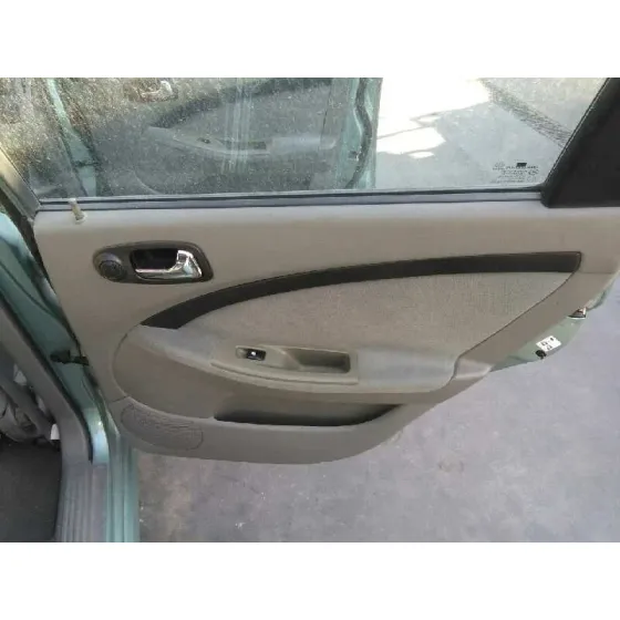 DAEWOO NUBIRA BERLINA '2005 SE VERDE