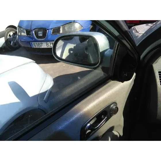 DAEWOO NUBIRA BERLINA '2005 SE VERDE