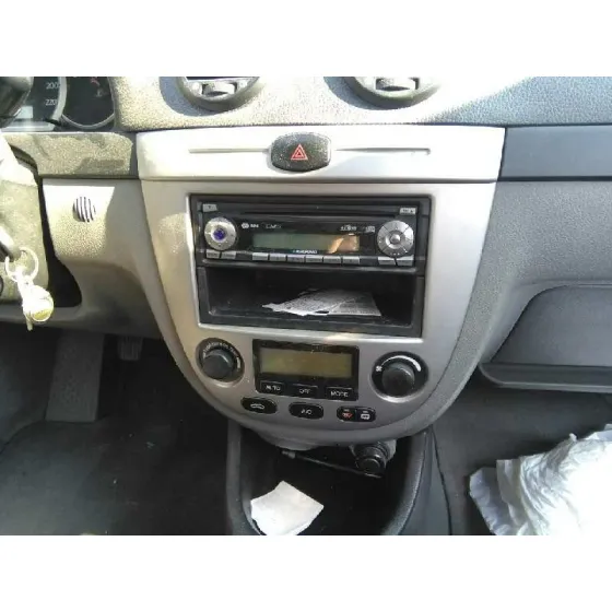 DAEWOO NUBIRA BERLINA '2005 SE VERDE