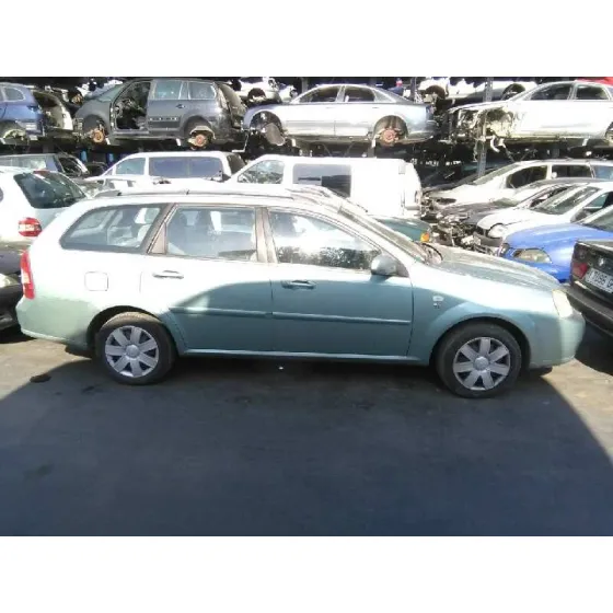 DAEWOO NUBIRA BERLINA '2005 SE VERDE