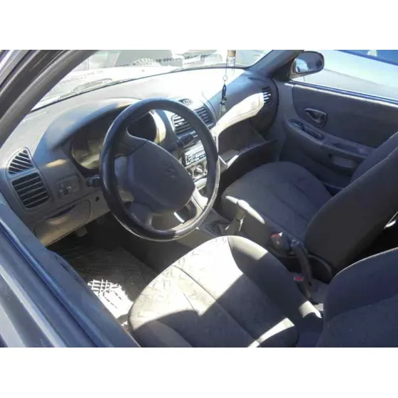 HYUNDAI ACCENT (LC) '2001 GL 4P VERDE