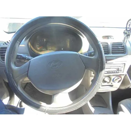 HYUNDAI ACCENT (LC) '2001 GL 4P VERDE