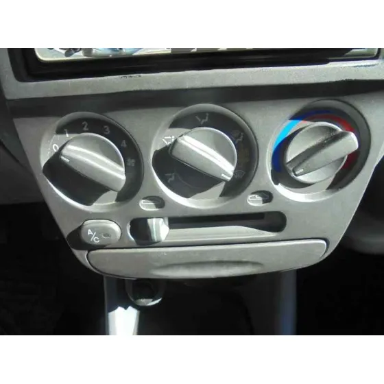 HYUNDAI ACCENT (LC) '2001 GL 4P VERDE