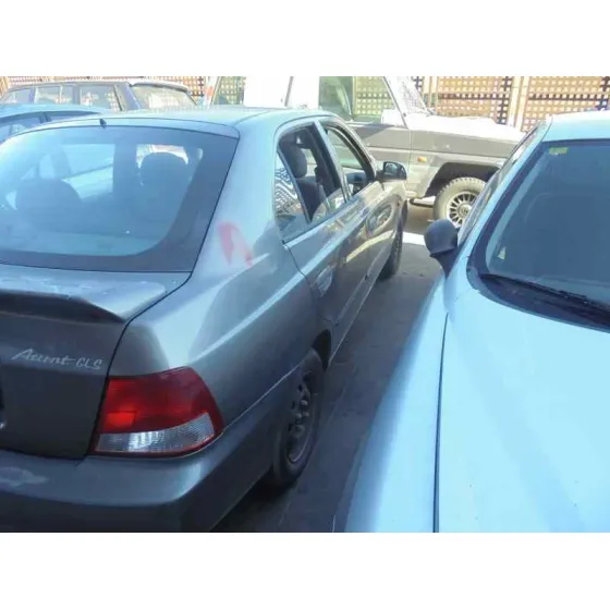 HYUNDAI ACCENT (LC) '2001 GL 4P VERDE