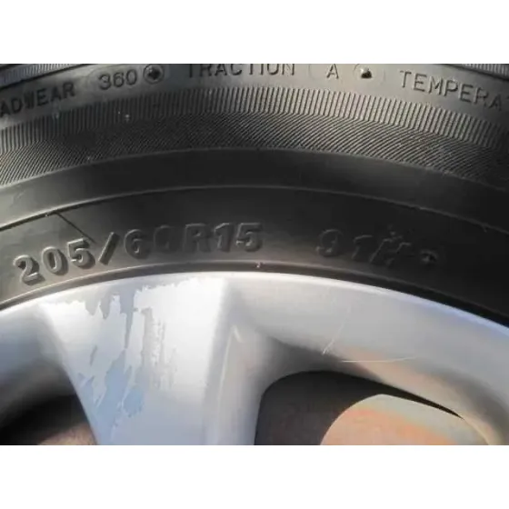 KIA CARENS '2004 2.0 CRDI EX MONOVOLUMEN VERDE OSCURO