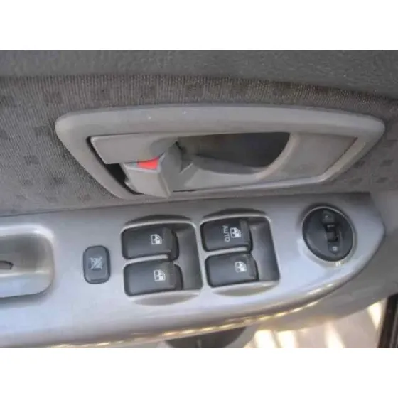 KIA CARENS '2004 2.0 CRDI EX MONOVOLUMEN VERDE OSCURO