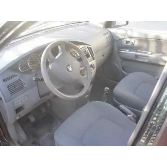 KIA CARENS '2004 2.0 CRDI EX MONOVOLUMEN VERDE OSCURO