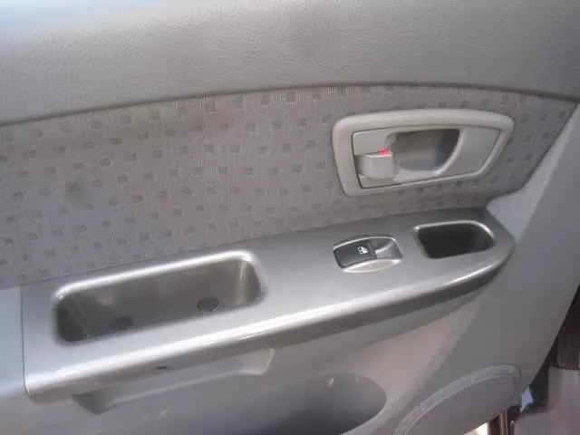 KIA CARENS '2004 2.0 CRDI EX MONOVOLUMEN VERDE OSCURO