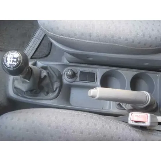 KIA CARENS '2004 2.0 CRDI EX MONOVOLUMEN VERDE OSCURO