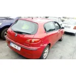 ALFA ROMEO 147 (190) ALFA ROMEO 147 (190) '2001 1.9 JTD DISTINCTIVE ROJO 2000