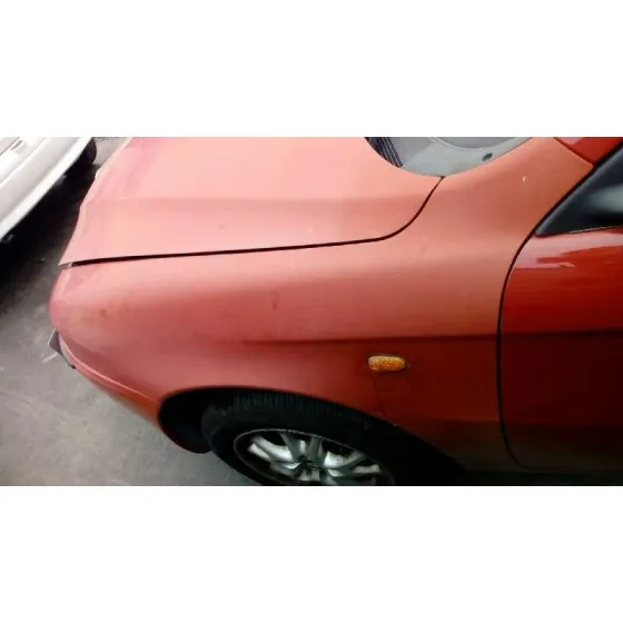 ALFA ROMEO 147 (190) '2001 1.9 JTD DISTINCTIVE ROJO
