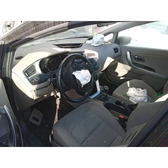 Kia CEE'D SPORTSWAGON (JD) 2012