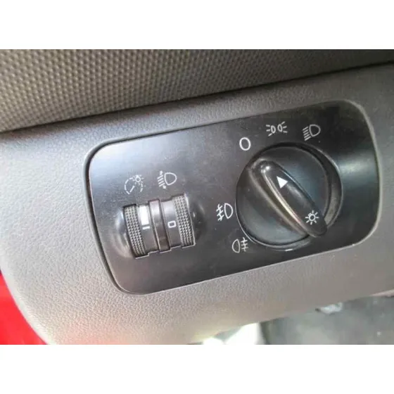 SEAT LEON (1M1) '2000 SIGNO ROJO