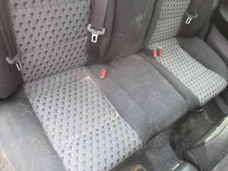 SEAT LEON (1M1) '2000 SIGNO ROJO
