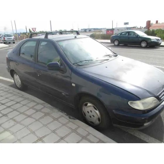 CITROEN XSARA BERLINA '2000 1.6 AZUL