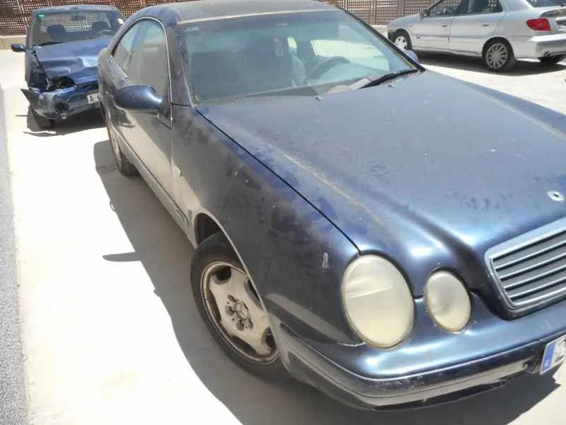 MERCEDES-BENZ CLASE CLK (W208) COUPE MERCEDES CLASE CLK (W208) COUPE '1998 230 COMPRESSOR (208.347) AZUL 1997