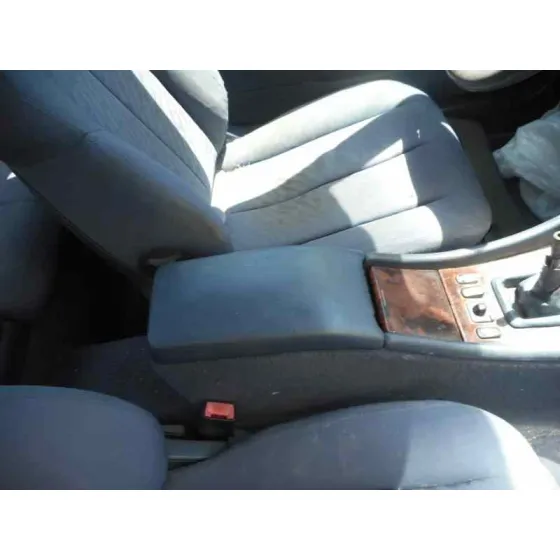 MERCEDES CLASE CLK (W208) COUPE '1998 230 COMPRESSOR (208.347) AZUL