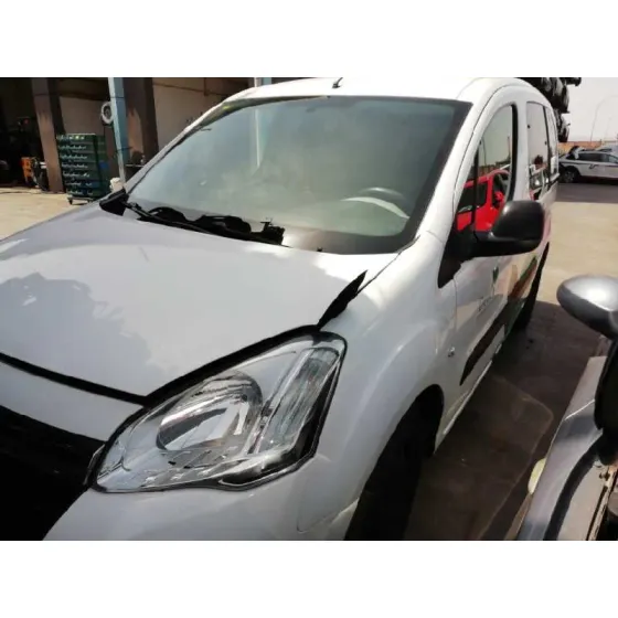 CITROEN BERLINGO STATION WAGON '2015 FEEL BLANCA