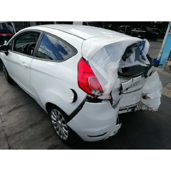 FORD FIESTA (CCN) '2014 AMBIENTE BLANCO
