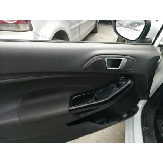 FORD FIESTA (CCN) '2014 AMBIENTE BLANCO